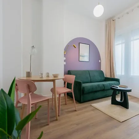 Apartment Modern In The 10th District *