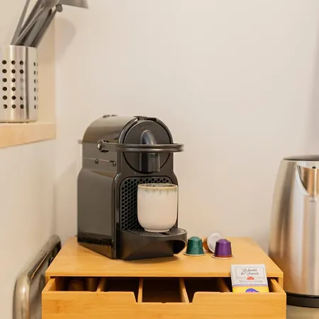 Modern In The 10th District パリ