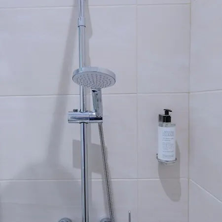 Modern In The 10th District * Paris